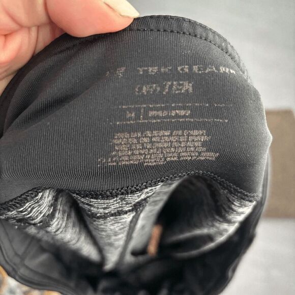 Women's TEK GEAR Black & White Mid Rise Capri Leggings Running Workout Fitness M - Picture 5 of 6